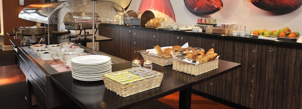 Hotel De Blaauwe Leeuw Terneuzen Εξωτερικό φωτογραφία